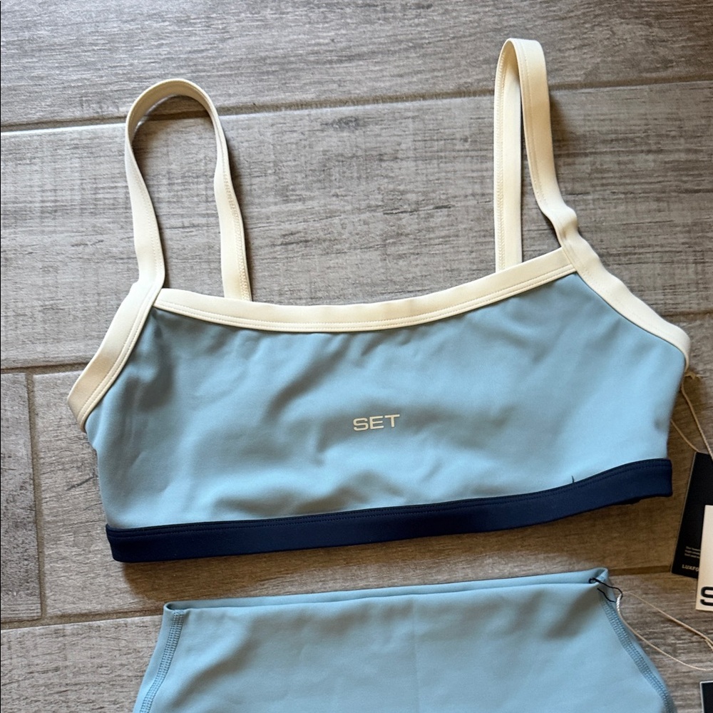 SET Active Blue Sports Bra and Shorts Set - Picture 3 of 3
